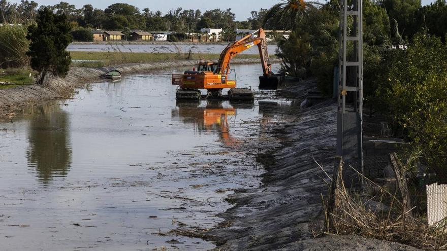 Unanimidad en la Junta Rectora de l'Albufera: "Es insostenible que sigan llegando vertidos de aguas residuales al lago"