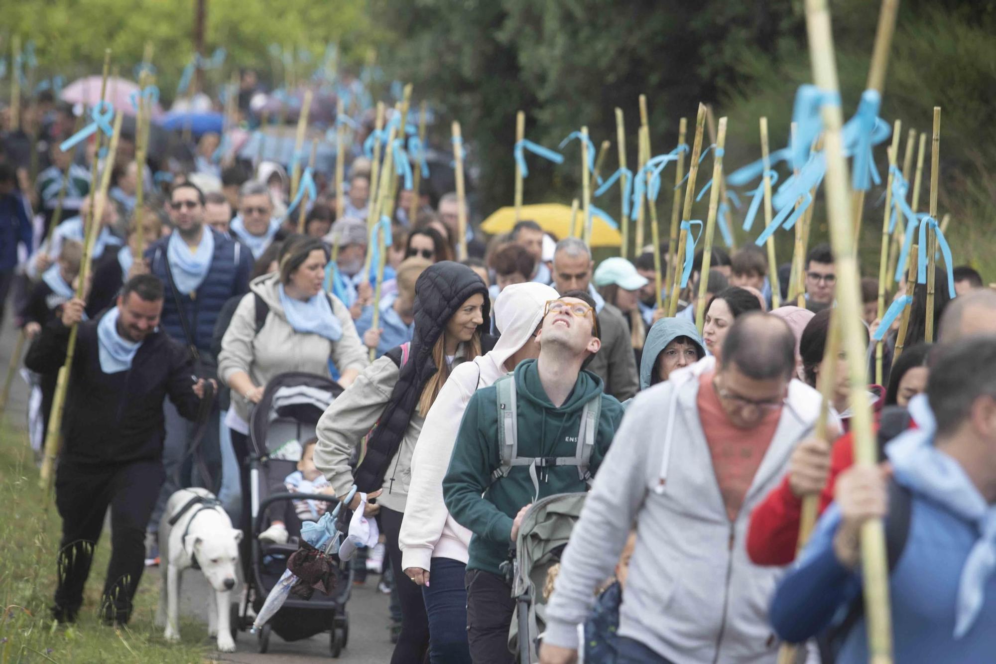 Así ha sido la romería a la ermita de Santa Anna de la Llosa de Ranes, en un día de lluvia