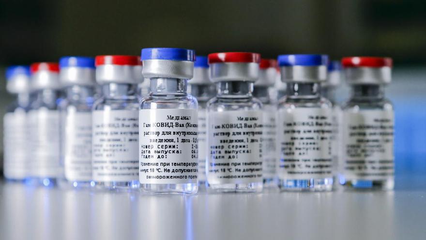 Rusia ha bautizado a su vacuna contra el coronavirus como Sputnik V.