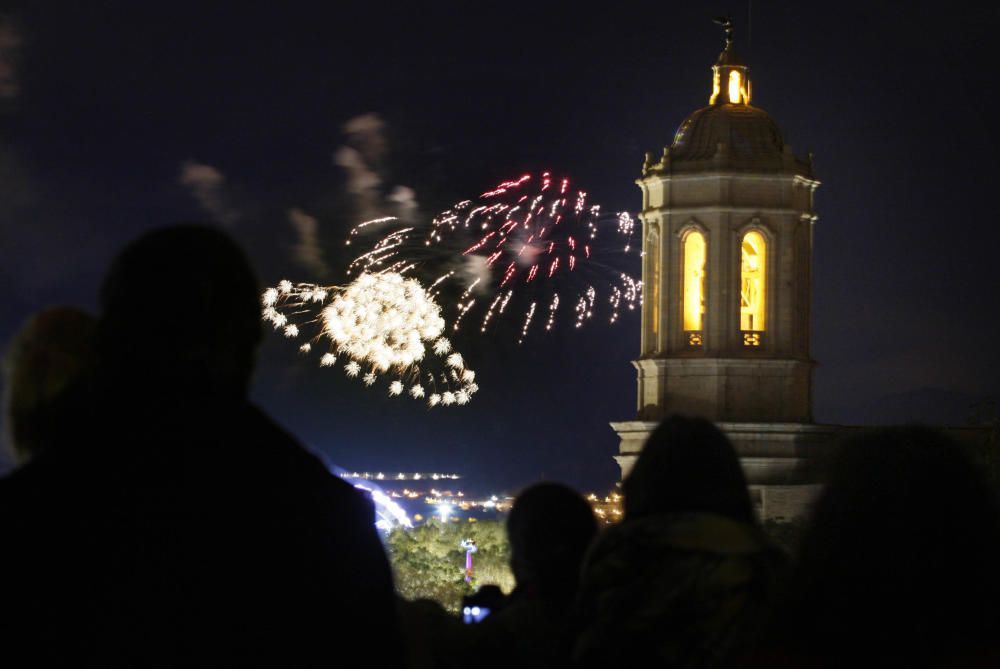 Focs artificials per tancar les Fires de Girona