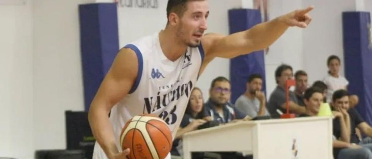 Adnan Omeragic, en una imagen en su etapa en Tenerife. | BASKETINSULAR.NET