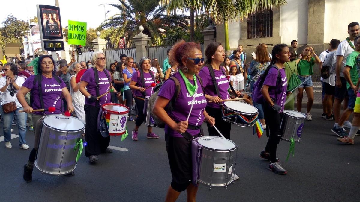 La Red Feminista de Gran Canaria convoca una protesta ruidosa y una manifestación digital contra la violencia machista