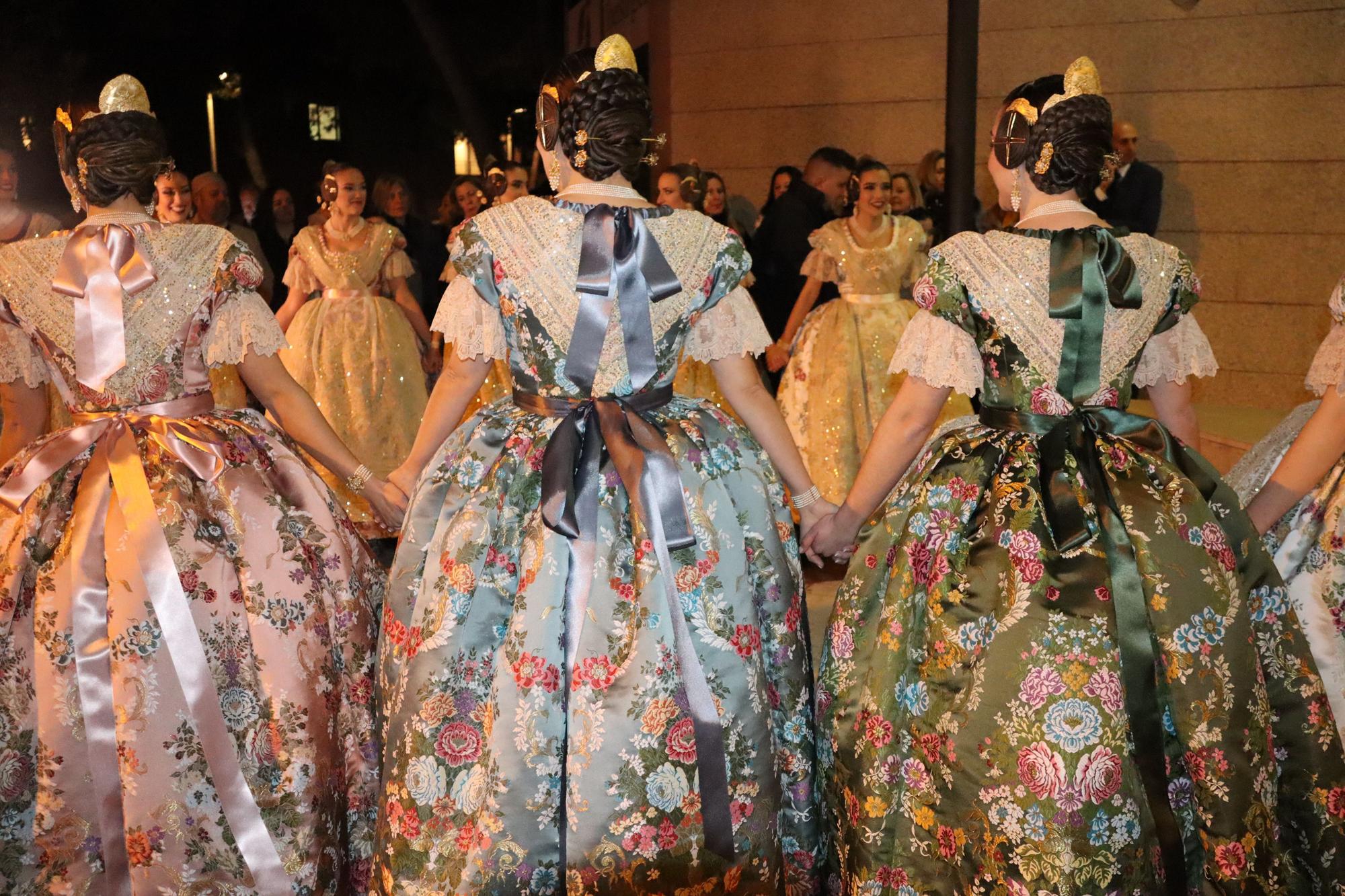 La noche de emociones para Laura Mengó y la corte en su Exaltación