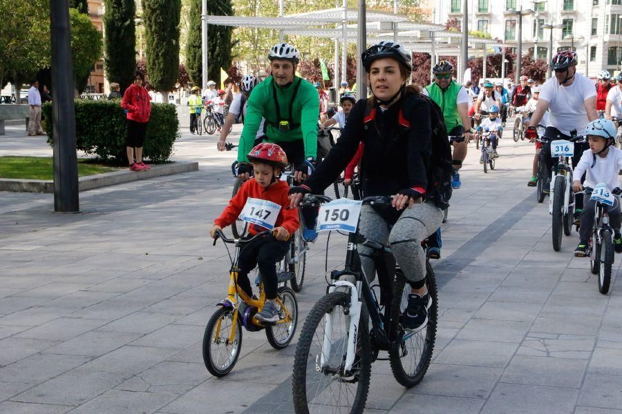 Más de 300 ciclistas disfrutaron del Decabike.