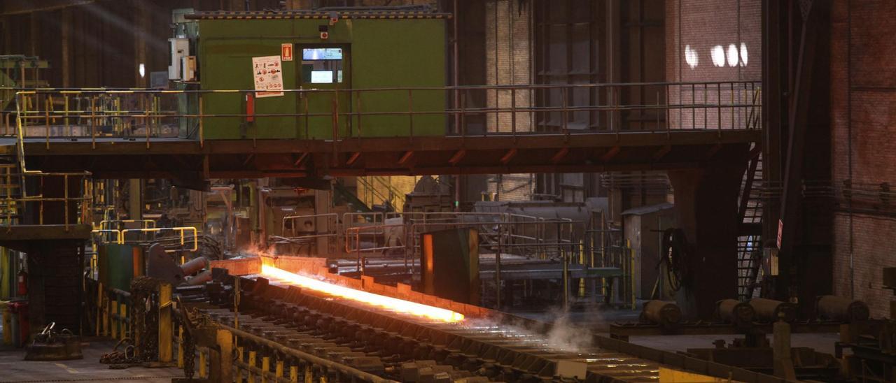 Instalaciones de la factoría de ArcelorMittal en Veriña.