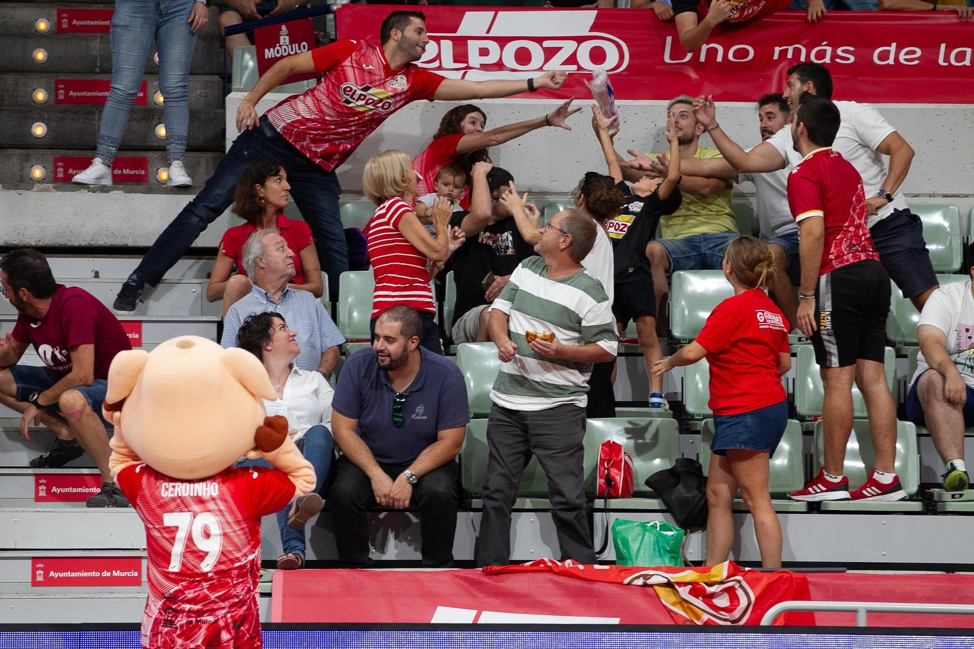 ElPozo - Córdoba Futsal en el Palacio de los Deportes de Murcia