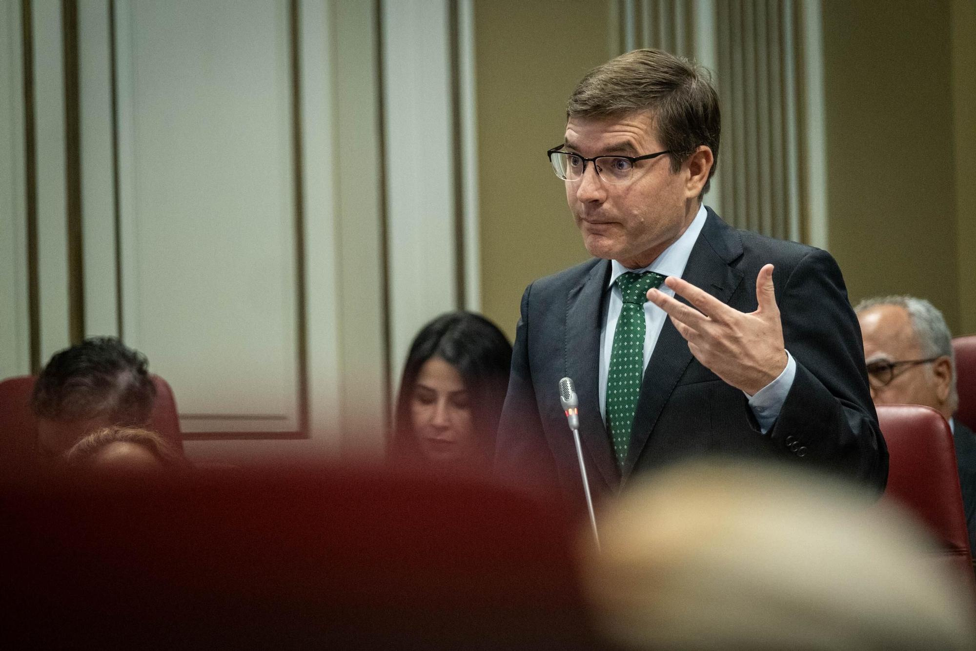 Pleno del Parlamento de Canarias (12.12.09)