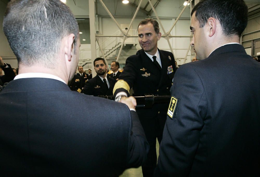 Felipe VI visita las escuelas de Armada en Ferrol