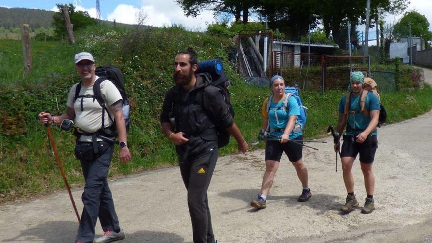 El plan del Principado para proteger el Camino de Santiago traerá &quot;un sinfín de problemas a los ciudadanos&quot;, avisan los constructores