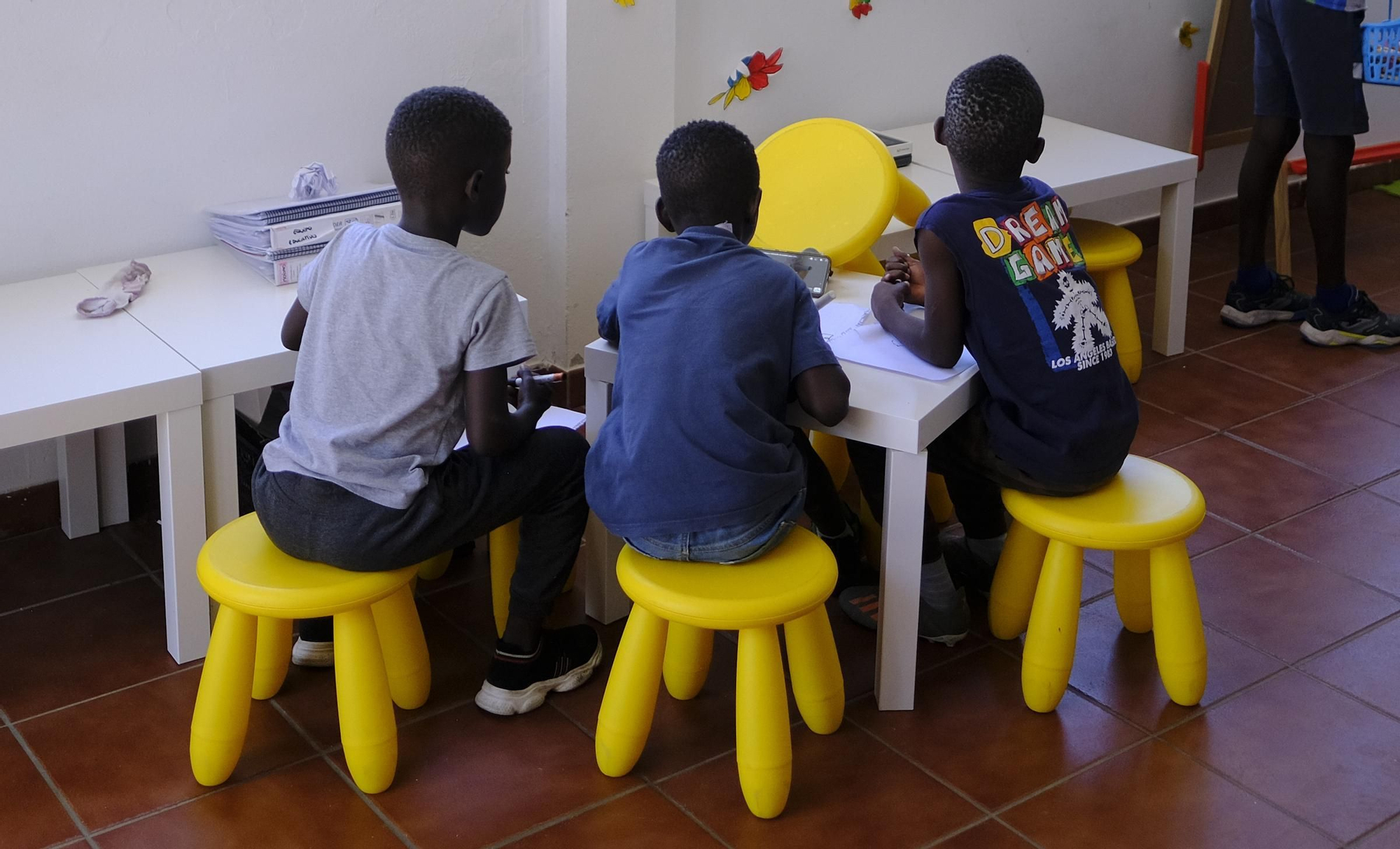 Menores migrantes acogidos en Artenara