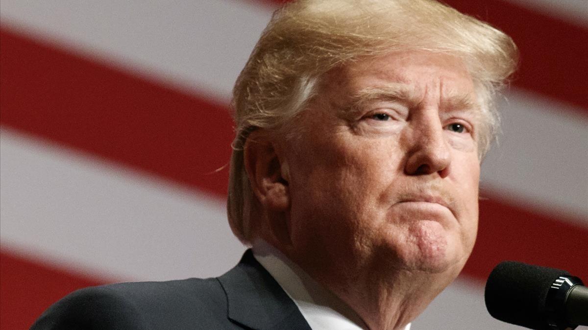 mbenach41368722 president donald trump speaks on national security monday  d171219204611