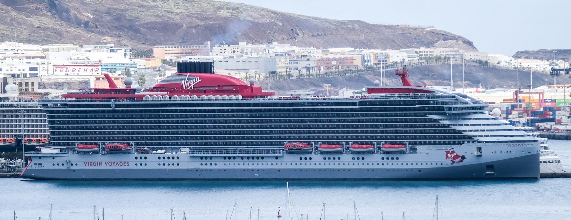 Primera escala en el Puerto de Las Palmas del crucero de lujo 'Valiant Lady'