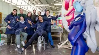 "Nàixer en Nadal": la hoguera creada por estudiantes que iluminará Alicante