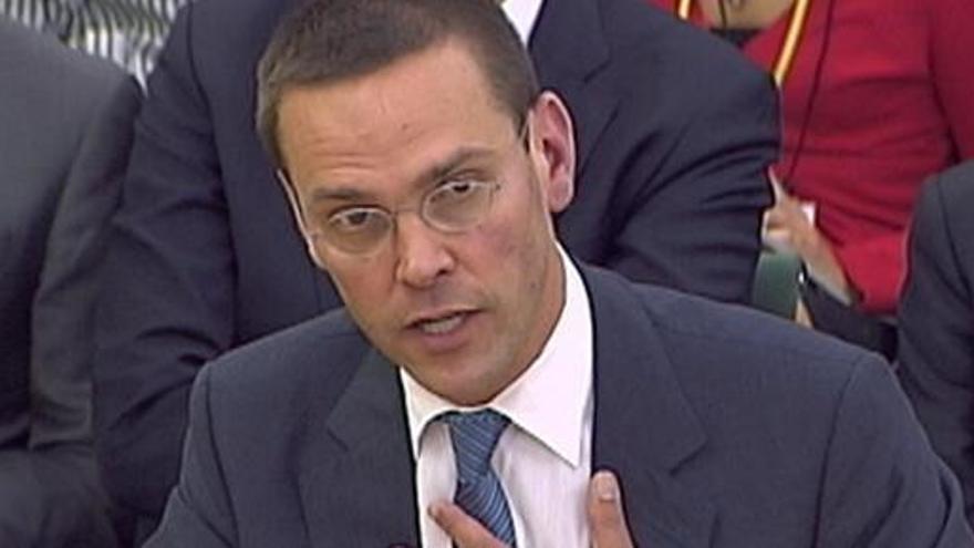 Cuestionan el testimonio de James Murdoch