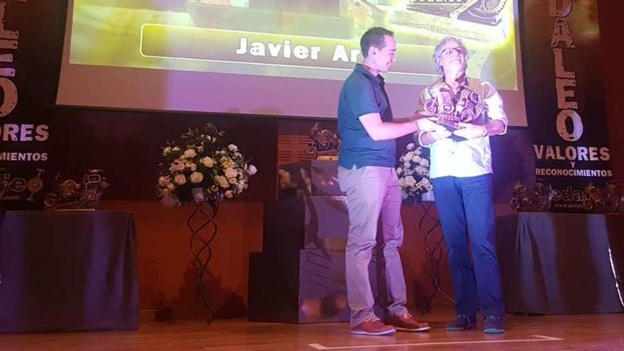 El periodista Javier Ares fue uno de los premiados.