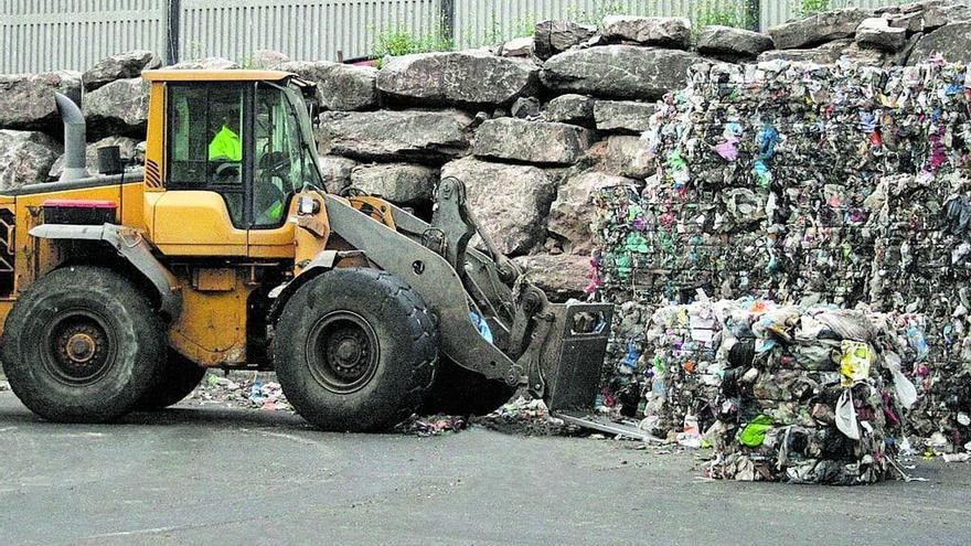 Vuelve el conflicto sobre los terrenos del vertedero de residuos de Onda