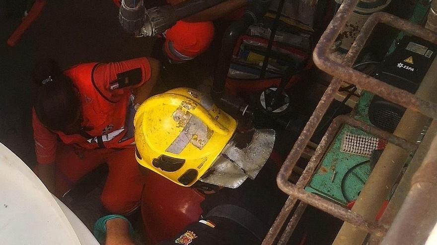 Rescatado en Churriana tras caer en la sala de máquinas de una piscina