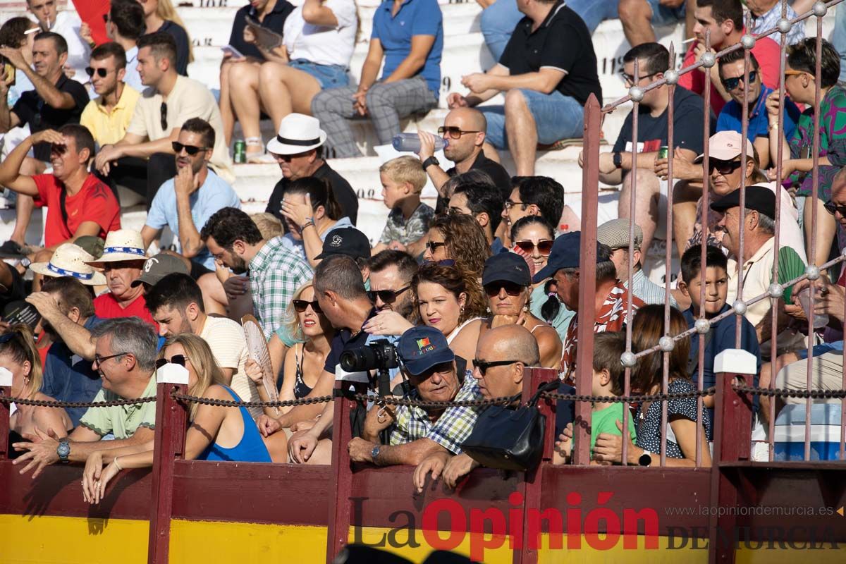 Así se vivió en los graderías la primera novillada de la Feria de Murcia