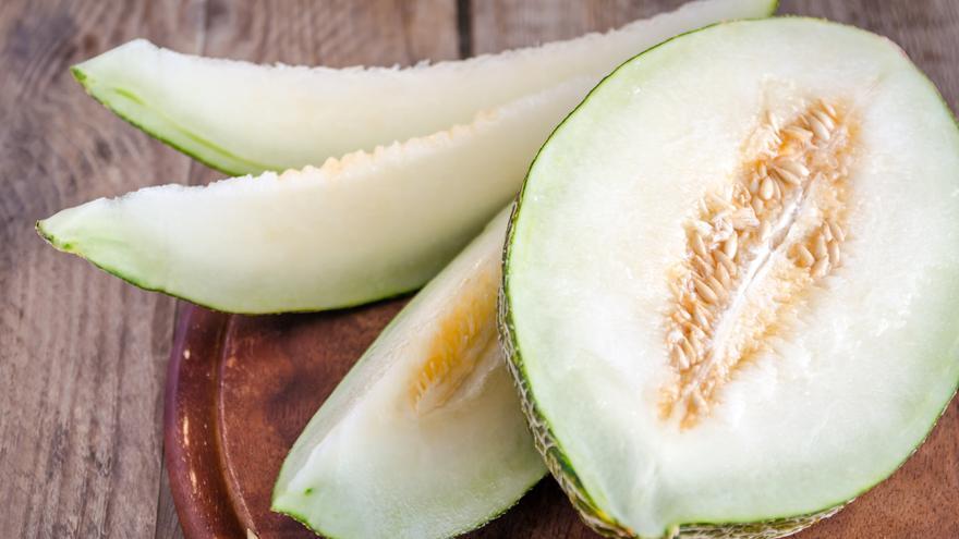 Ten cuidado si ves esto en un melón: debes tirarlo inmediatamente