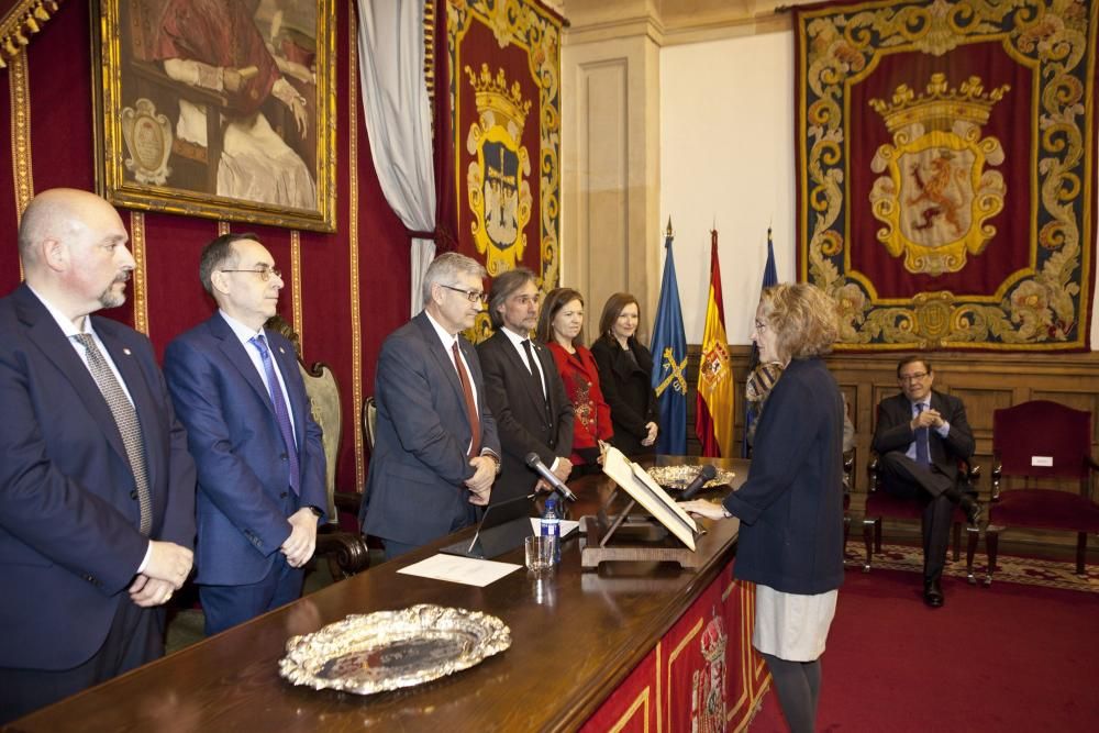 Toma de posesión de María Paz Andrés como Defensora del Universitaria.