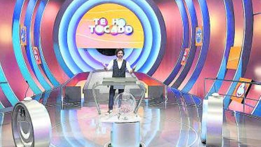 Raúl Gómez al plató del concurs «Te ha tocado» | RTVE