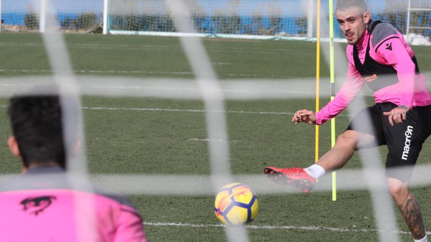 El Levante UD busca remedio a la falta de gol