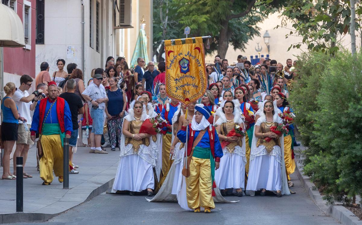 Los Moros y Cristianos honran a la Patrona de Elche Los Moros y Cristianos honran a la Patrona de Elche