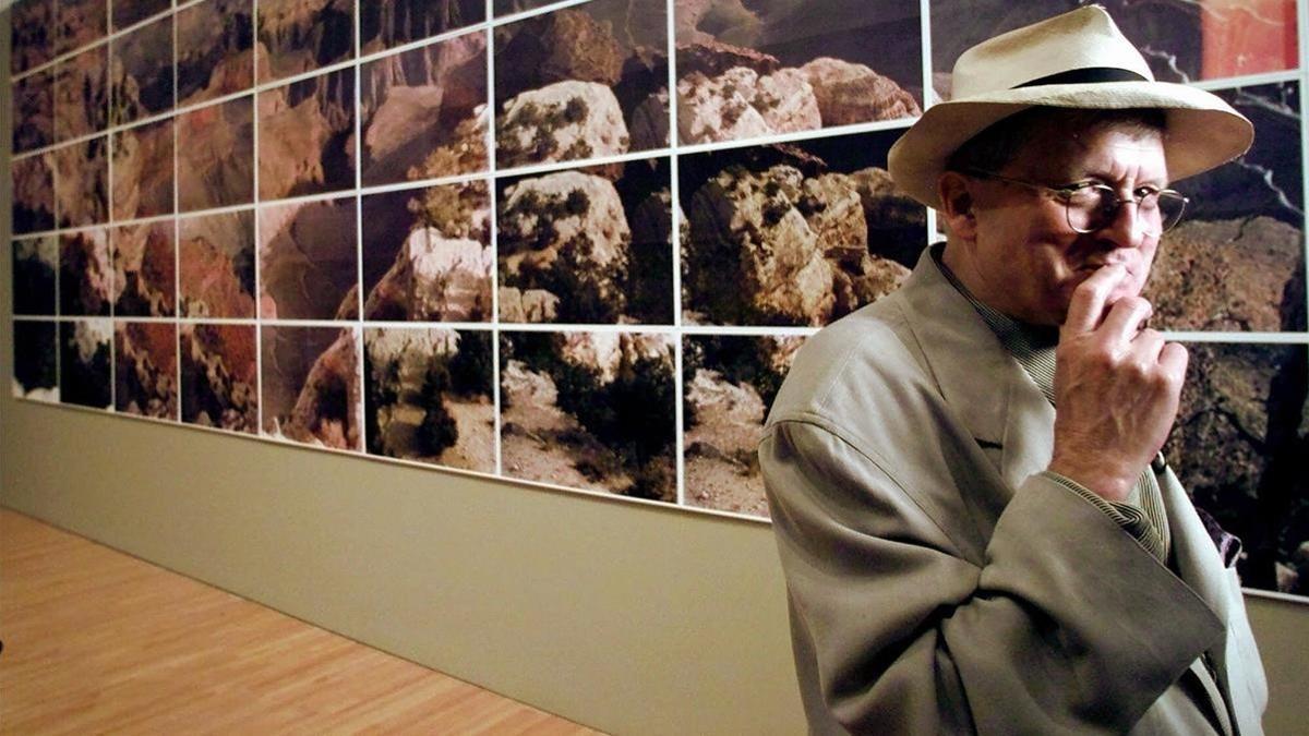 David Hockney, en una exposición en Los Ángeles en el 2001.