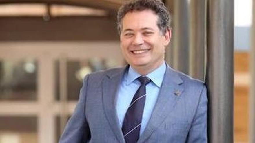 Adolfo Rivas, director de la Fundación Vinjoy.