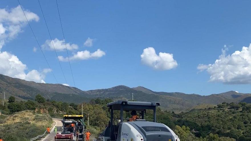 Inician las obras de mejora de la carretera MA-8301 de Estepona a Jubrique a través del puerto de Peñas Blancas