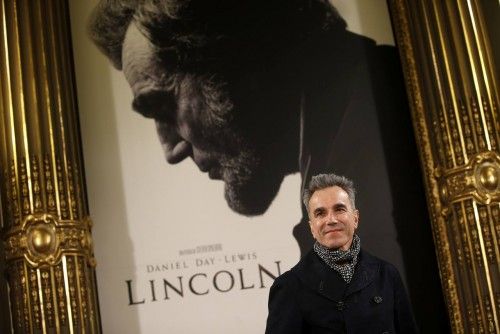 "Lincoln" cast member Daniel Day-Lewis poses during a photocall to promote the movie in Madrid