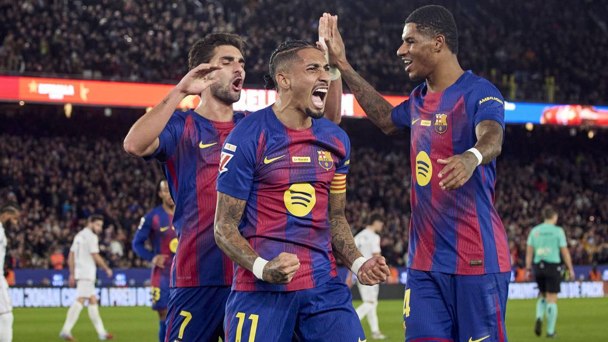 El doblete de Raphinha ante Osasuna reforzó el liderato azulgrana