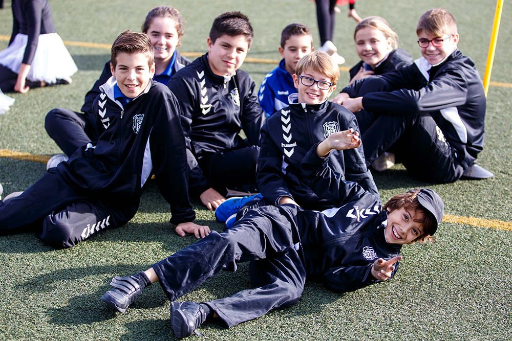 Multitudinaria presentación de la Peña Deportiva