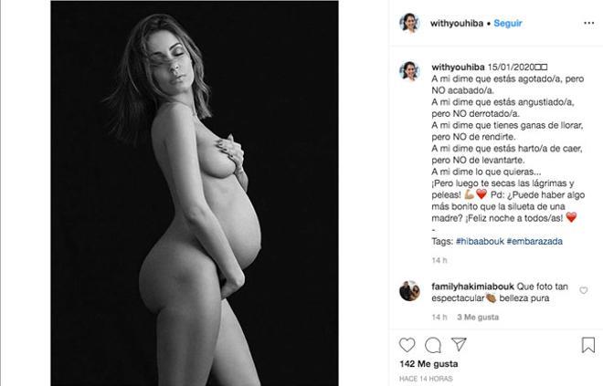 Hiba Abouk muestra su embarazo de la forma más natural y bonita posible, al desnudo