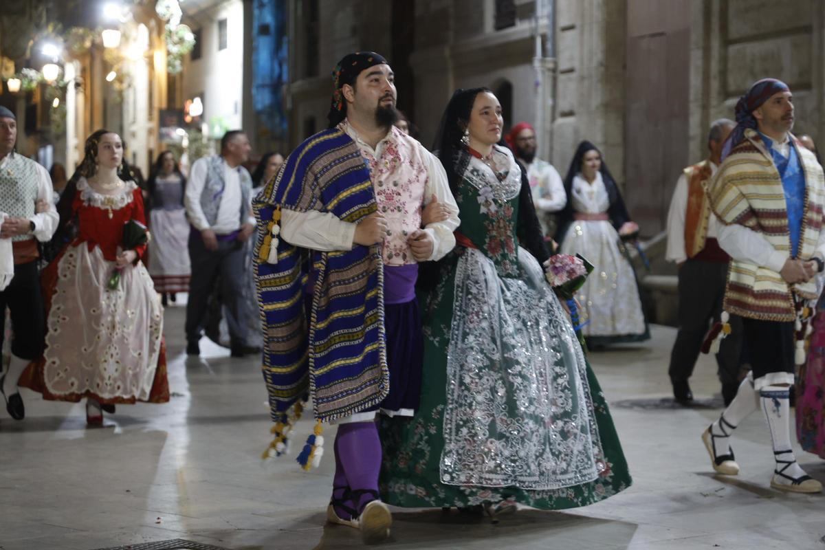 Todas las fotos de la ofrenda del 18 de marzo por la calle San Vicente hasta la 00:30 horas Todas las fotos de la ofrenda del 18 de marzo por la calle San Vicente hasta la 00:30 horas