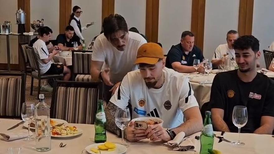 Giannakopoulos vuelve a escena: ¡Su último saludo a la plantilla de Panathinaikos!