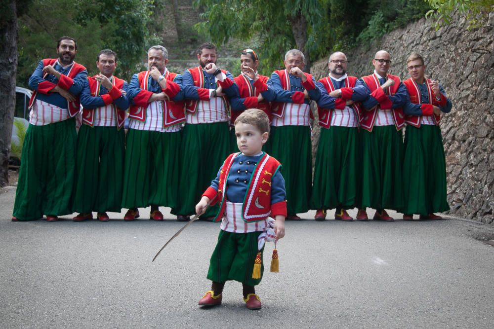 Fontilles vive los Moros y Cristianos de Alcoy