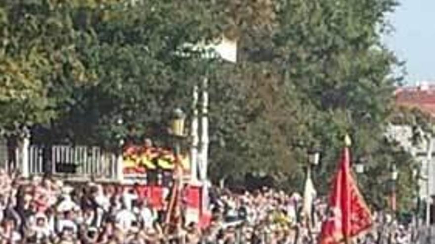 Un momento del desfile de la Brilat en Pontevedra.