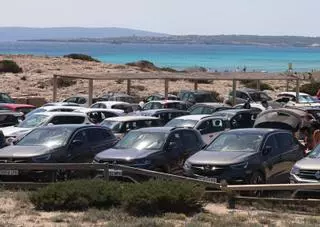 El Consell de Formentera defiende que la ley le permite fijar el techo de vehículos