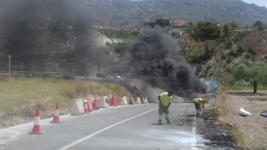 La humareda que ha levantado el incendio