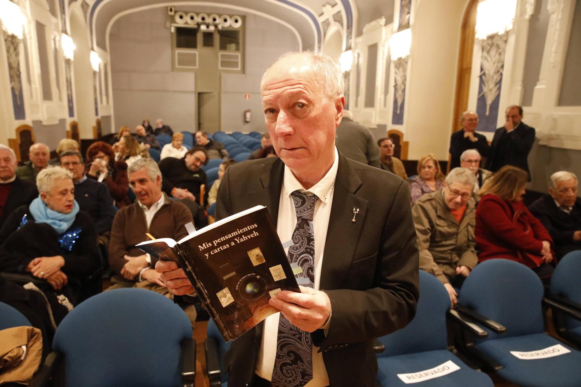 La presentación del séptimo libro de Pepín Braña, en imágenes