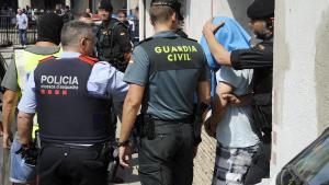 undefined39726538 gra127   ripoll  girona   18 08 2017   guardia civil y mosso180815173637