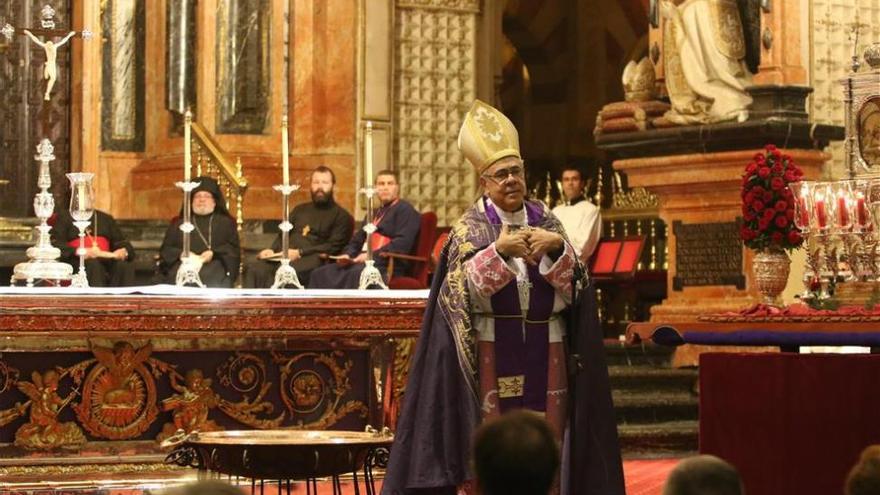 El arzobispo de Granada preside el ‘Lucernarium’