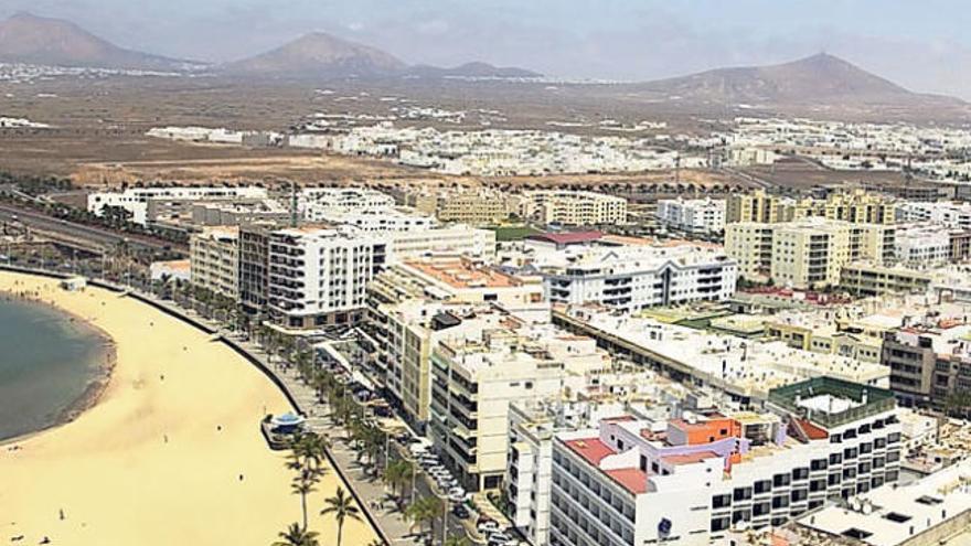 Vista de la ciudad de Arrecife. | lp / dlp