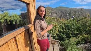 Irina vive aislada en la montaña desde los 15 años: "Mi infancia fue una película de terror y yo me fui de mi casa a los 15 años porque no me pude ir antes"