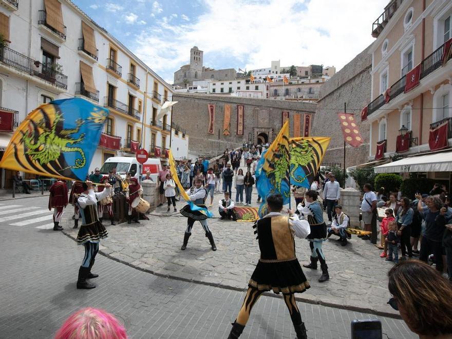 Eivissa i la Unesco celebren les noces de plata: 25 anys de patrimoni  i fires medievals