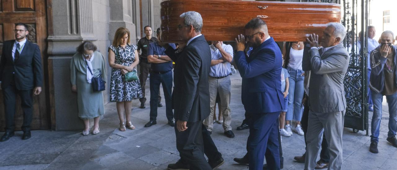 Misa funeral al padre Pedro Fuertes