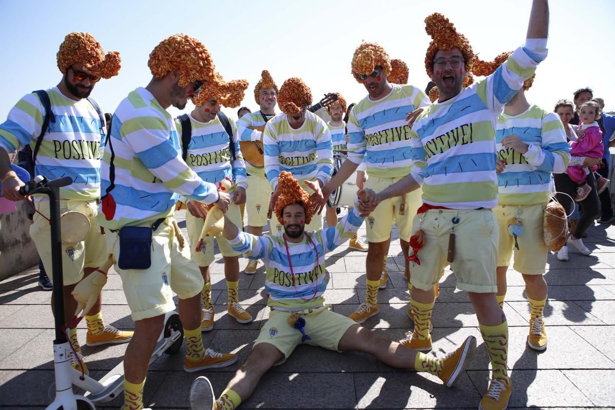 Carnaval de Córdoba: pasacalles en la Calahorra y fiesta infantil en el Bulevar