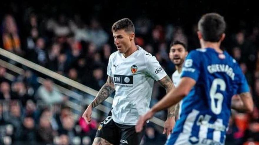 Dani Raba busca continuidad frente al equipo que pudo ser su destino
