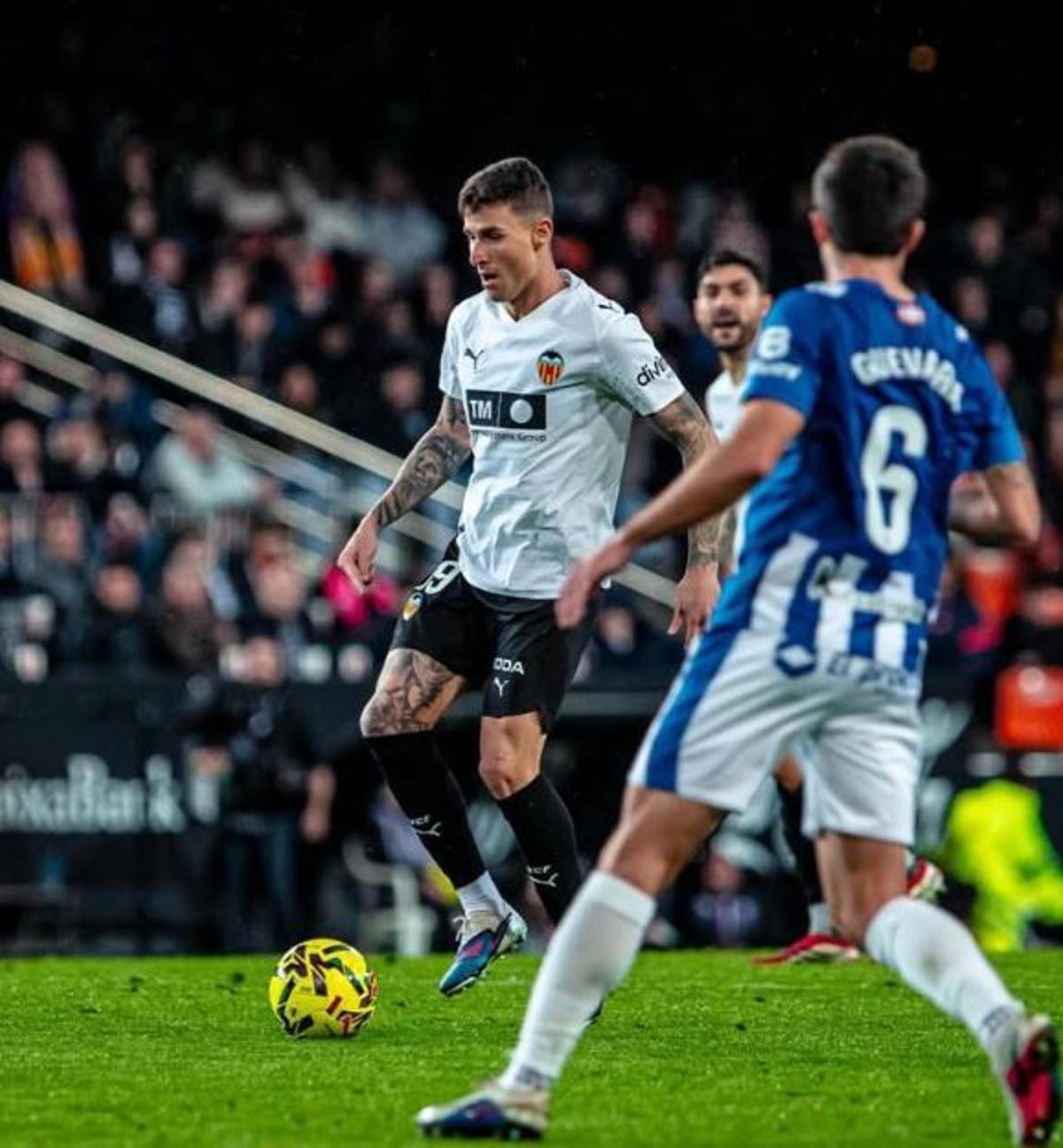 Dani Raba busa continuidad y minutos en el Valencia CF